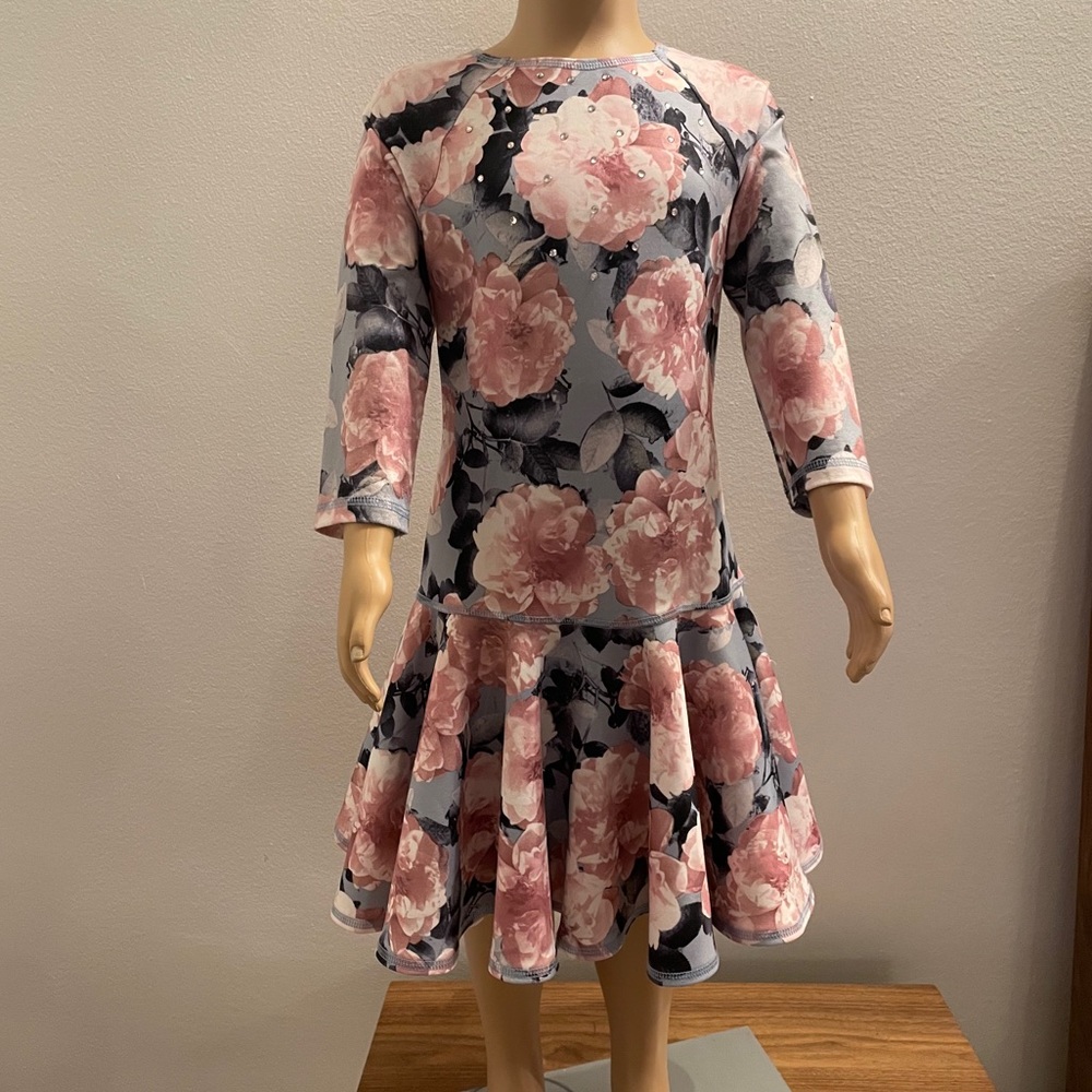 Kate Mack Girls 3/4 Sleeve Floral Dress With Pink Rhinestones Size 7 NWT.